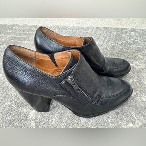 Sofft Black Leather Heeled Ankle Boots